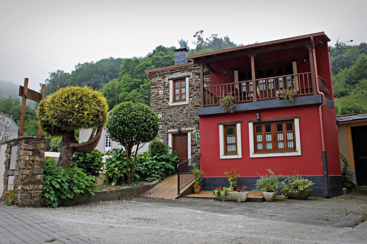 Apartamentos El Llago Boal Exterior photo