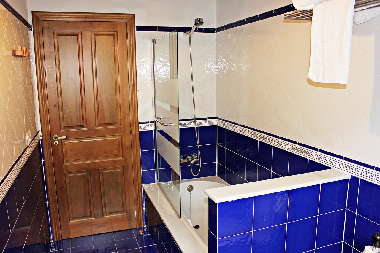 Apartamentos El Llago Boal Exterior photo